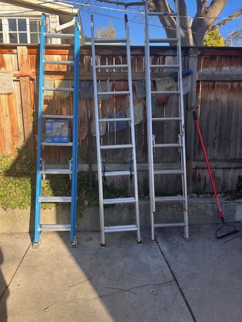 16' Extension Ladders