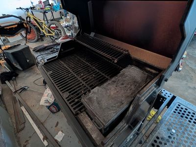 Masterbuilt Charcoal Grill & Smoker