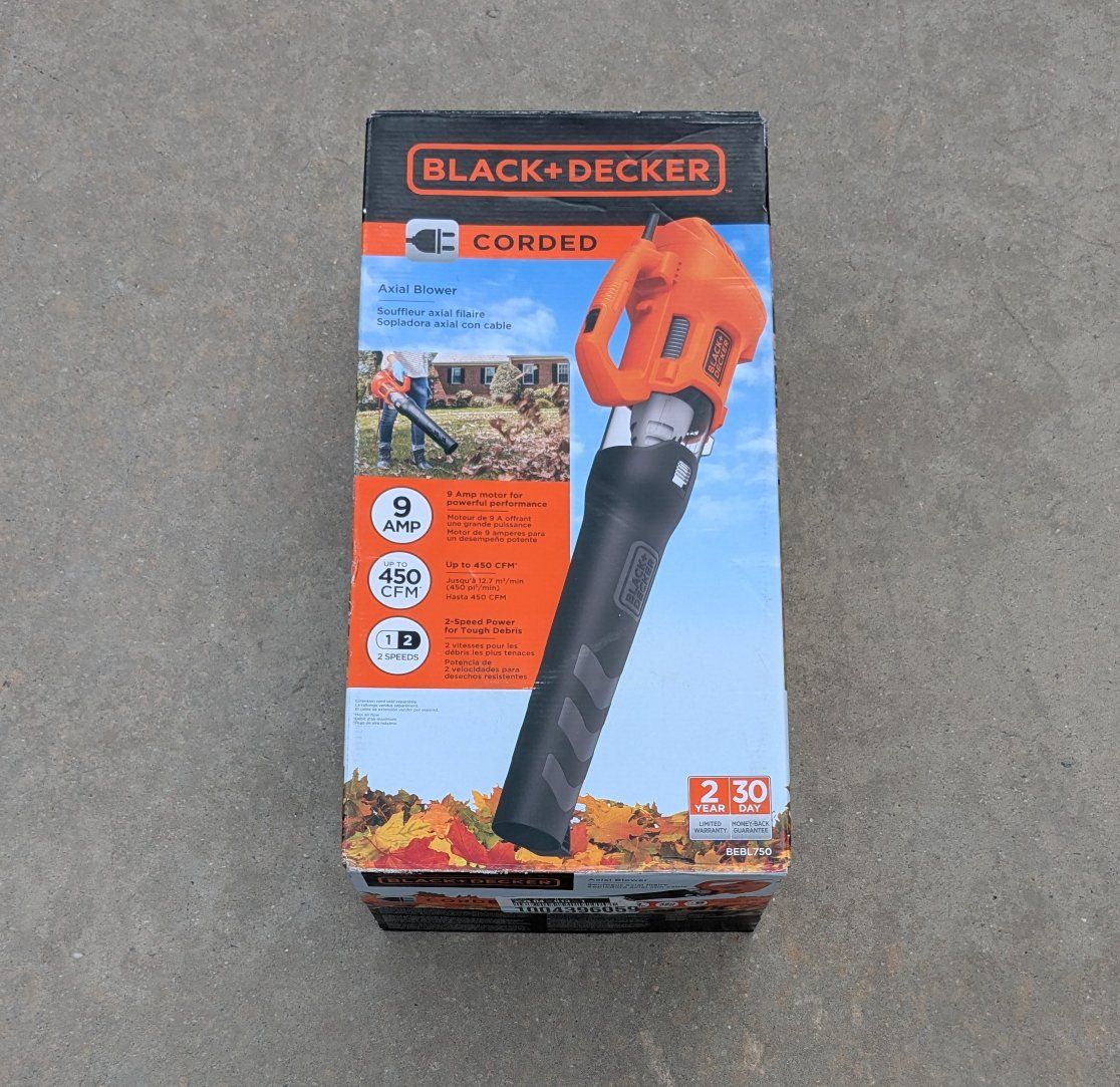 NEW Black+Decker 9 Amp Electric Leaf Blower