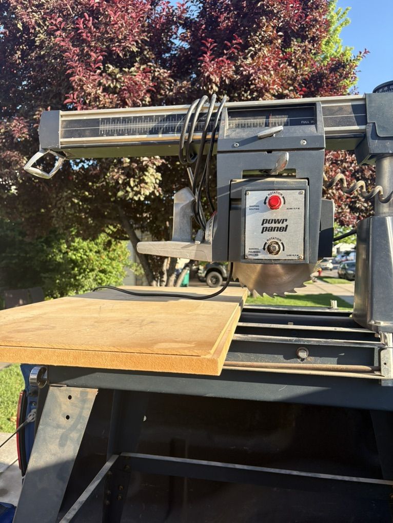 Radial Arm Saw