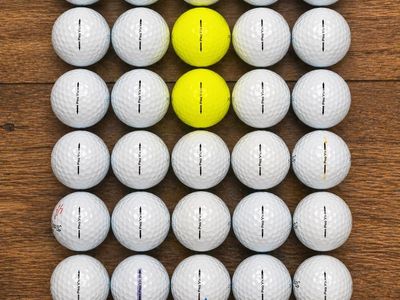 35 Titleist ProV1/ProV1x