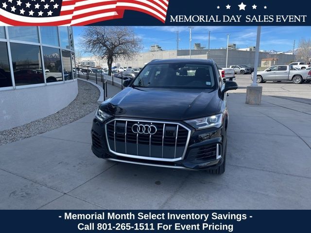 2022 Audi Q7 quattro Premium Plus 55 TFSI