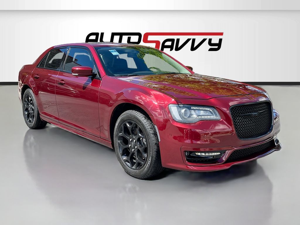 2023 Chrysler 300 Touring L