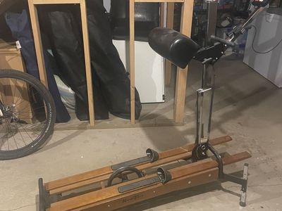 VINTAGE NORDIC TRACK PRO SKIER MACHINE