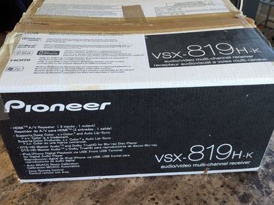 Pioneer Receiver surround sound with original box and remote