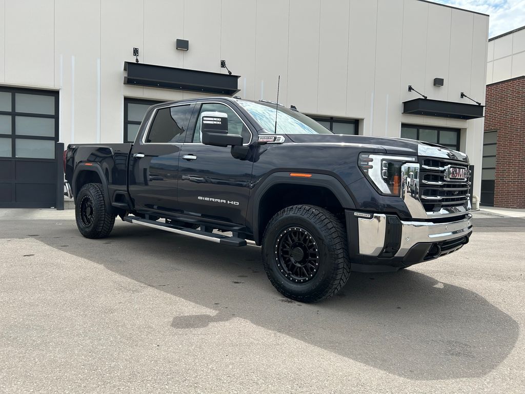 2025 GMC Sierra 3500HD SLT