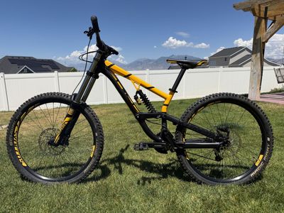 Scott Voltage FR 720 Downhill Bike - Large - Excellent Condition