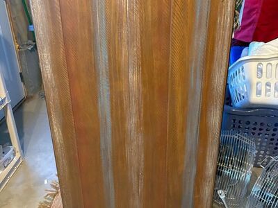 Omexey Home Furnishing Coffee table with wheels. $250 cash/venmo in Draper