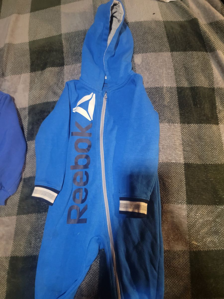 Rebok Jumper with Hood