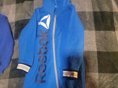 Rebok Jumper with Hood