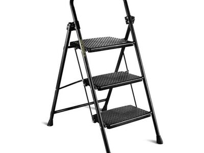 3-Step Folding Step Ladder – Lightweight & Portable Steel with Wide Anti-Slip Pedals – Ideal for Home & Office Use