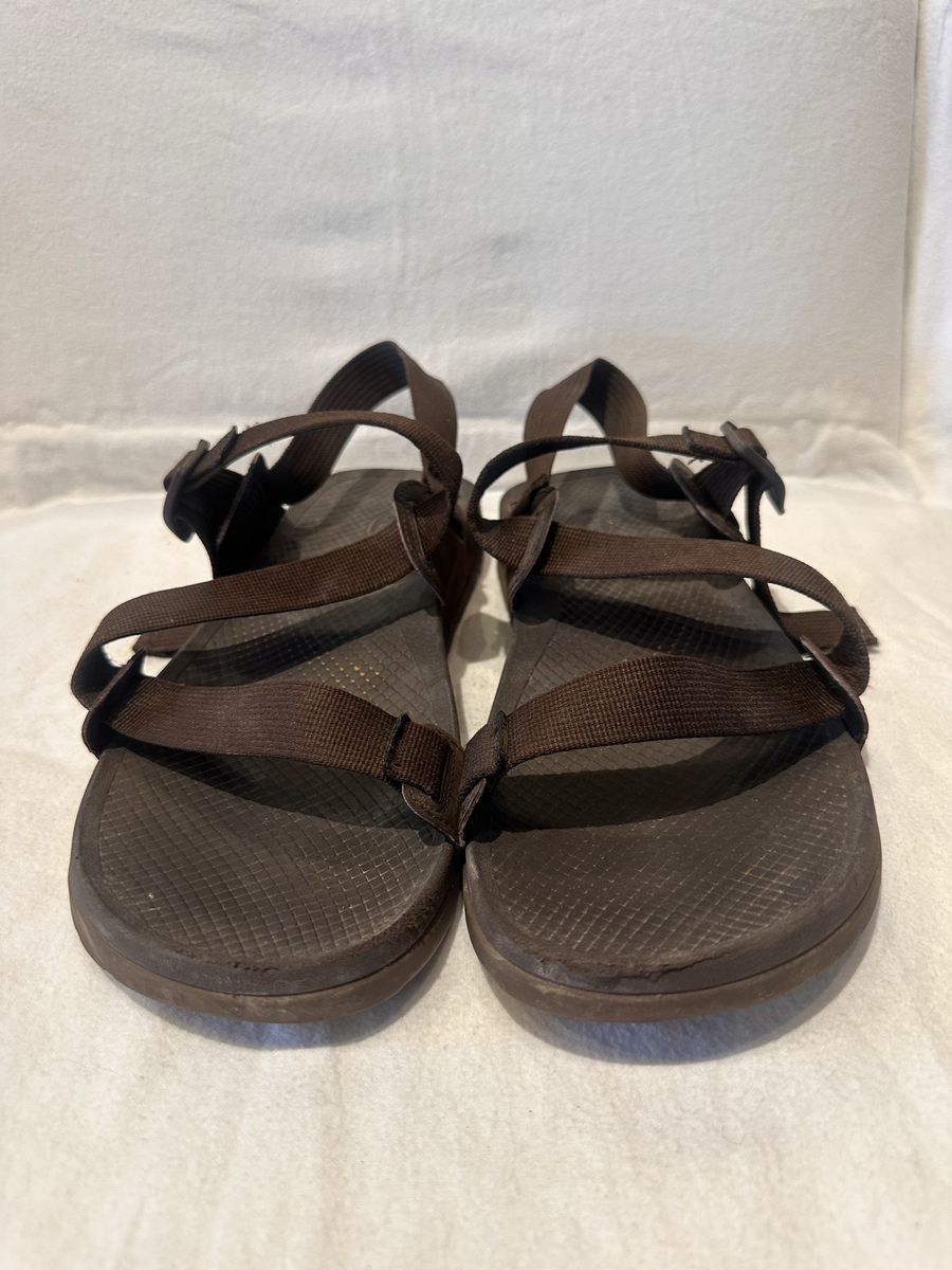 Chaco men’s size 13 brown summer sandals