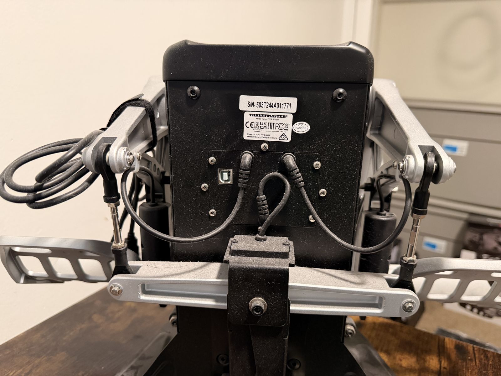 Main image 4