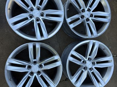 2016 Staggered Camaro SS Split Spoke wheels