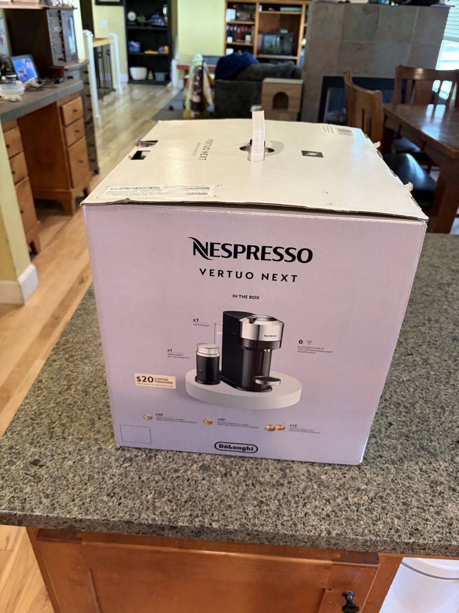 Nespresso Vertuo Next Barista Coffee Kit by De'Longhi - New in Box