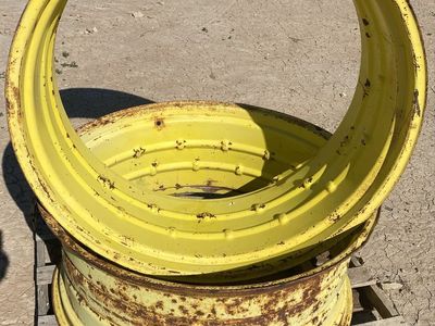 John Deere Wedge Style Tractor Rims 16”x38” - Set of 2