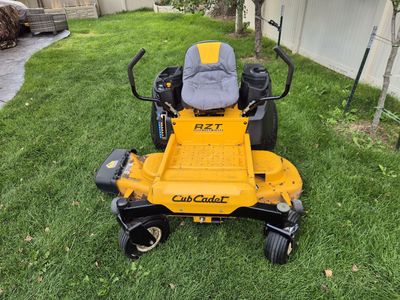 Cub Cadet Zero Turn Mower