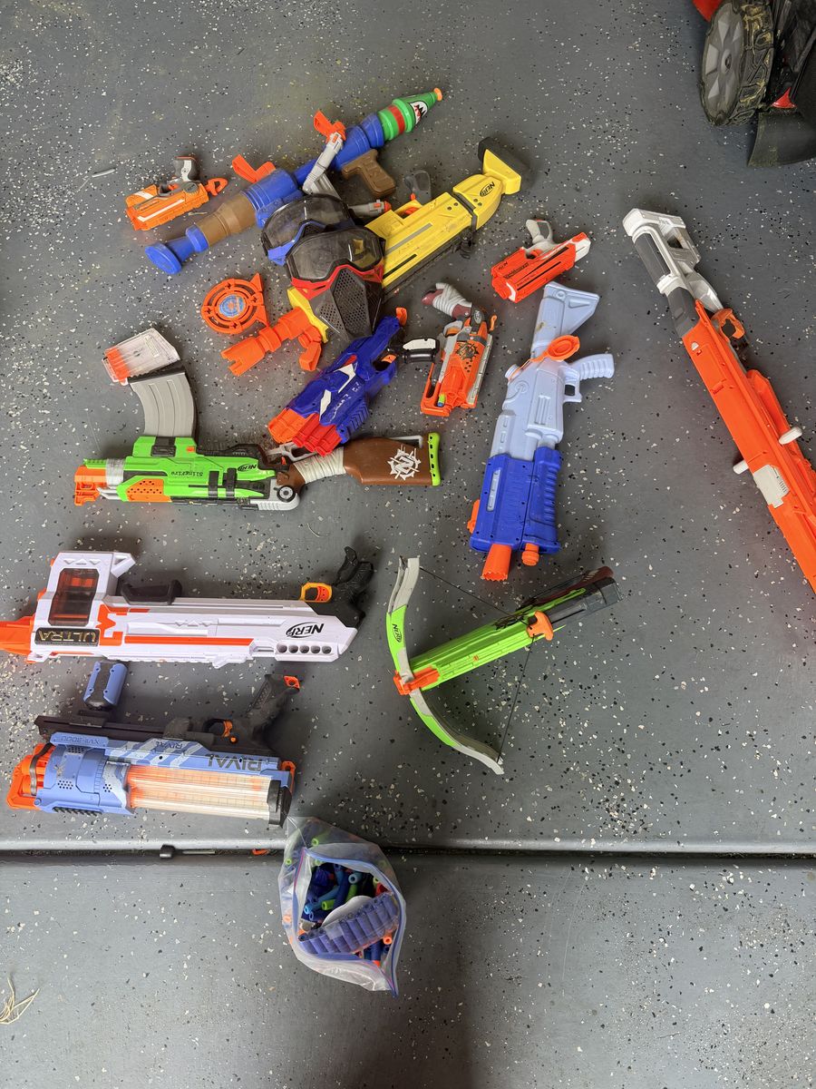Nerf dart guns