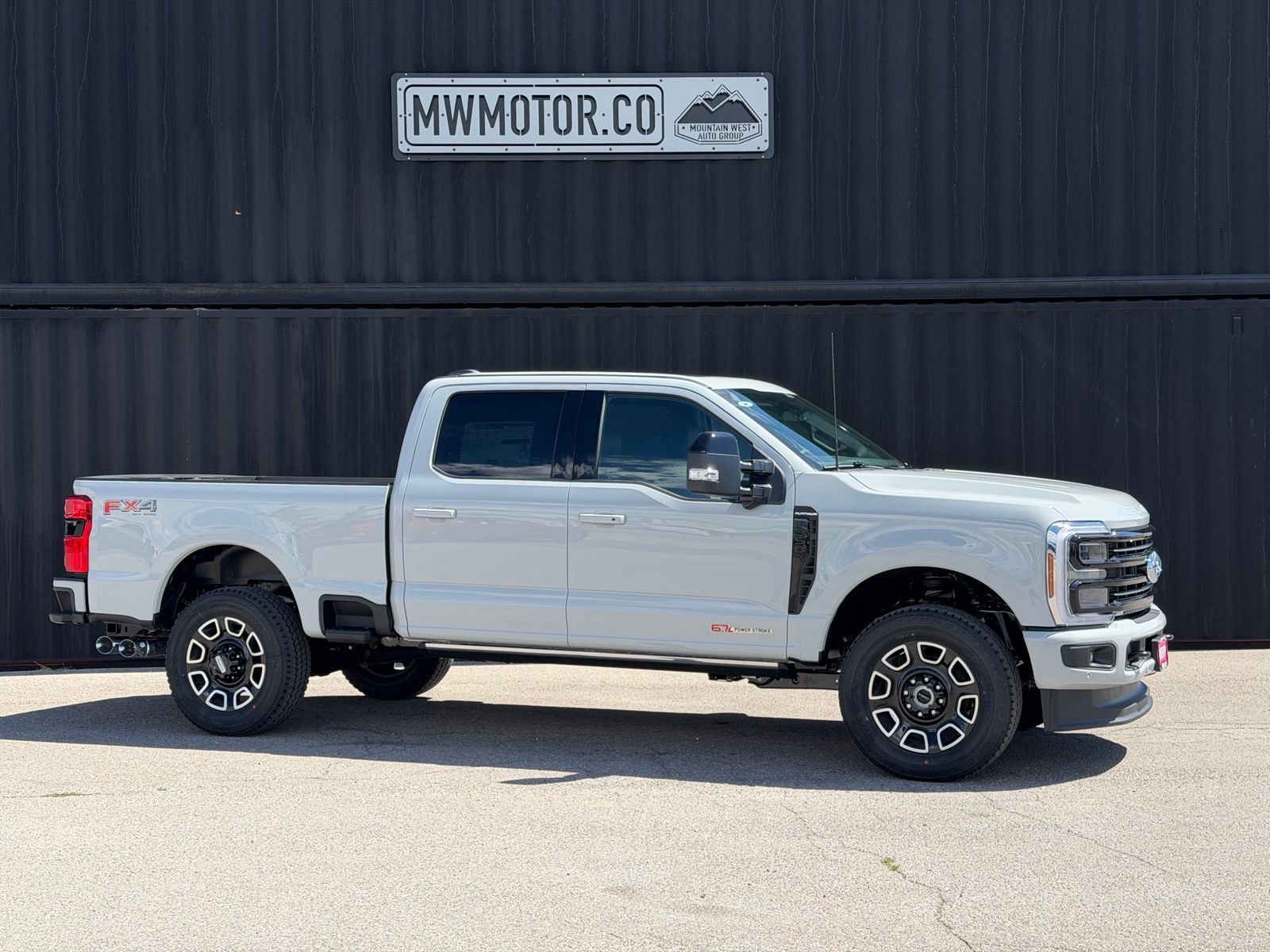 2026 Ford F-350 Platinum