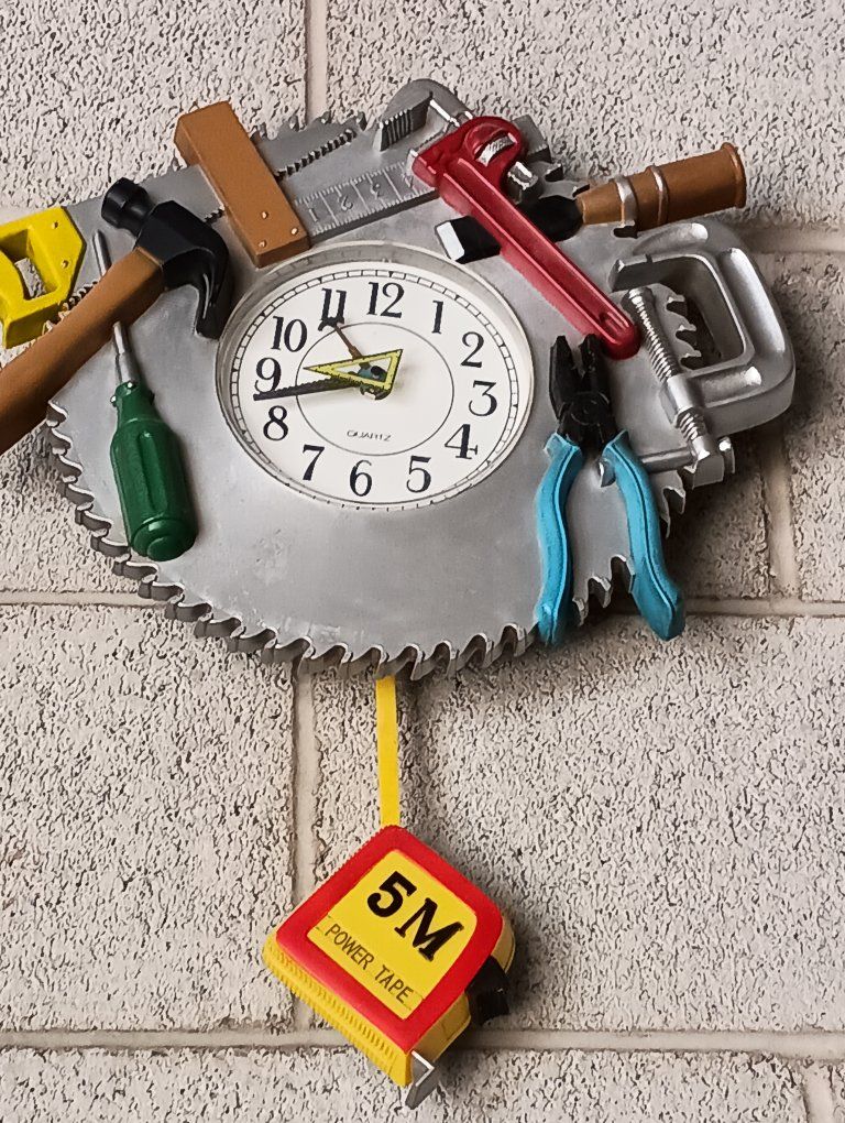 Novelty Handyman Tool Saw Blade Wall Clock with Tape Measure Pendulum