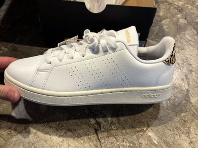Adidas Leopard White