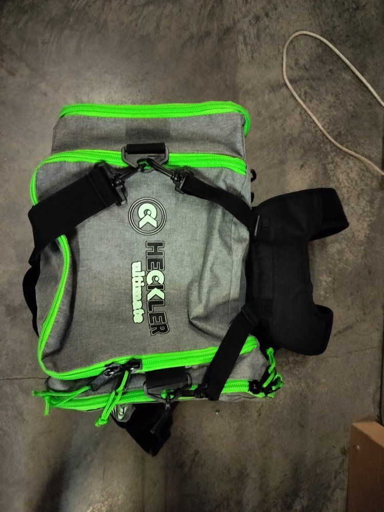 USED CK HECKLER ULTIMATE FRISBEE GOLF BAG – GRE