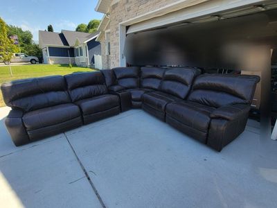 Brown Leather Recliner Chair - Comfortable & Durable