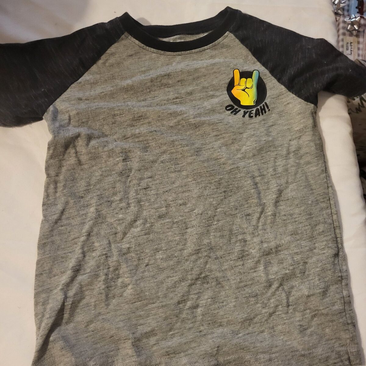 kid size 5 tshirt oh ya