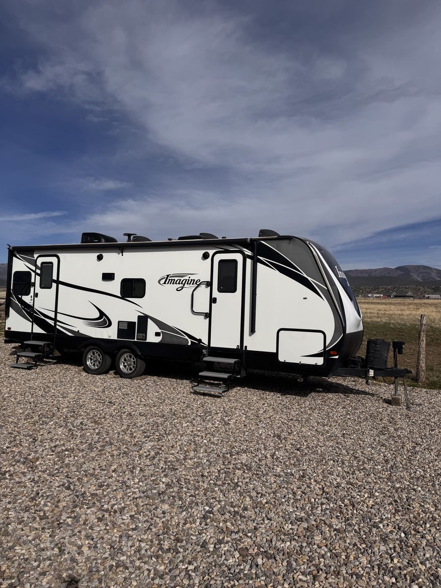 2018 Grand Design Imagine 2500RL