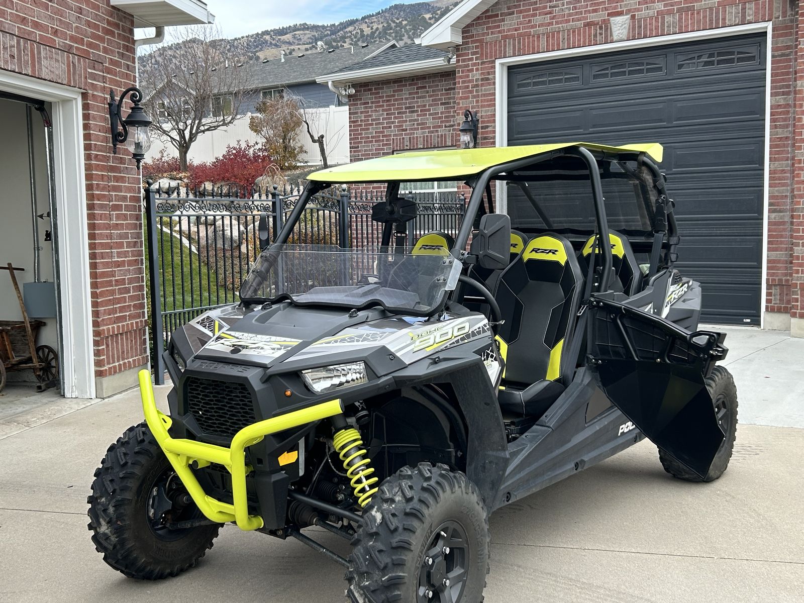 Polaris RZR-4, 900cc2017