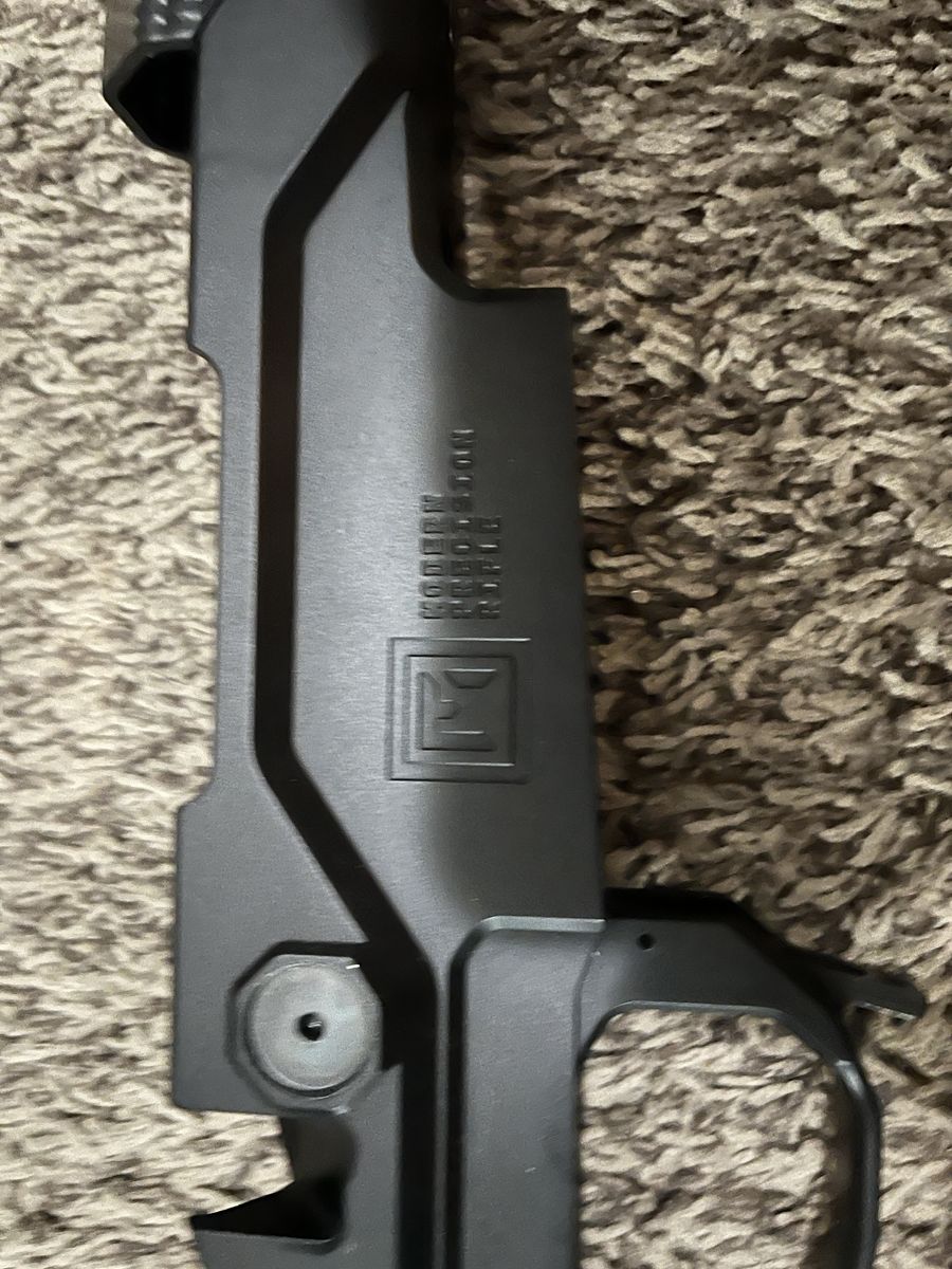 Main image 3