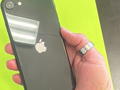 iPhone SE 64GB Unlocked