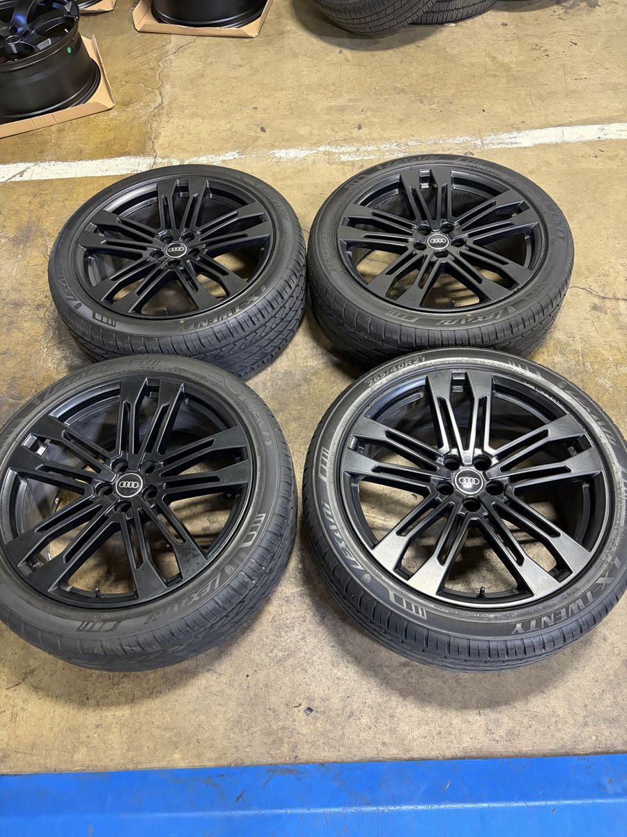 OEM AUDI Q5/SQ5 Wheels and Lexani Tires 265/40/21