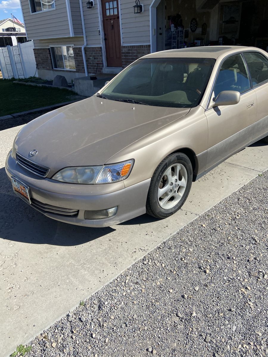 2001 LEXUS ES 300h