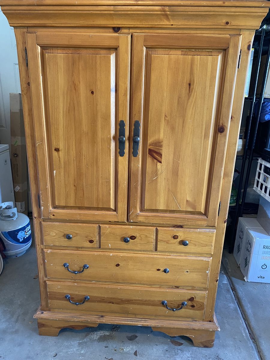 Wooden Armoire / TV Entertainment Center