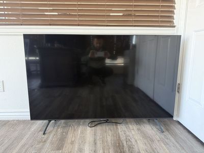 Samsung 58’ TV for sale