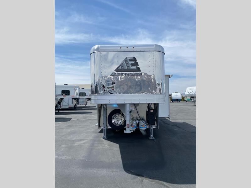 New 2025 Elite 5 Horse Gooseneck Trailer Aluminum Build, 8' Hayrack, Premium