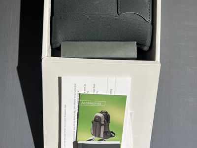 Swarovski 10X42 EL Binoculars