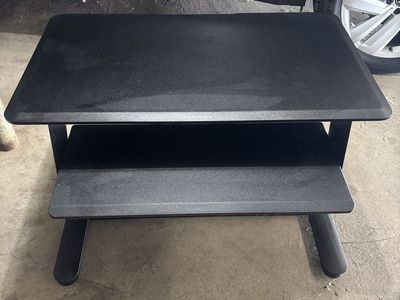 Kensington adjustable desk