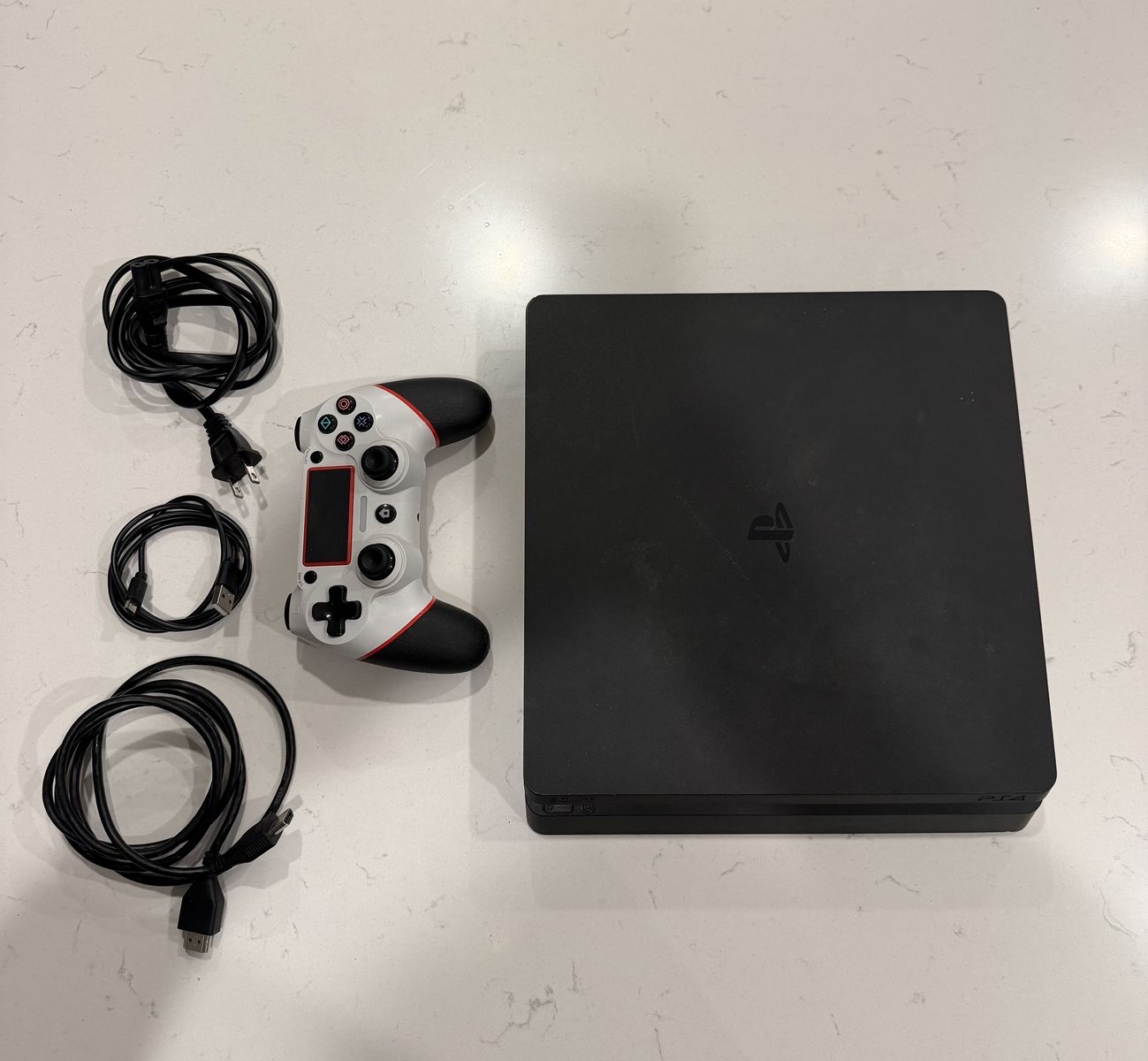 Playstation 4 Slim