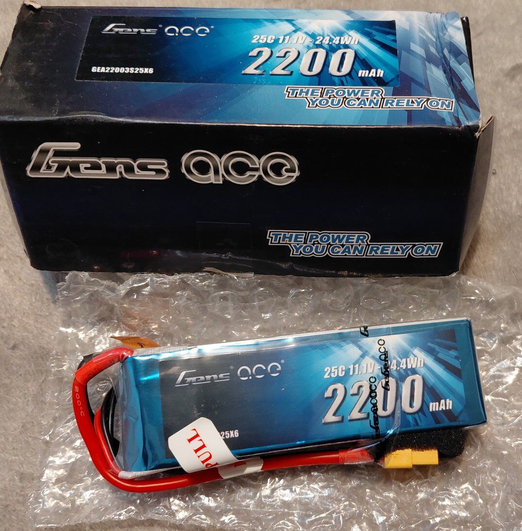 gens 11.1v 2200mah 25c lipo