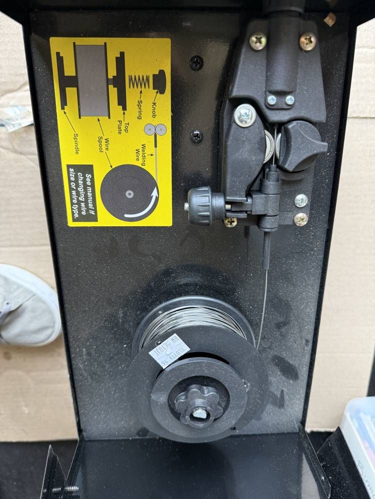 Main image 6