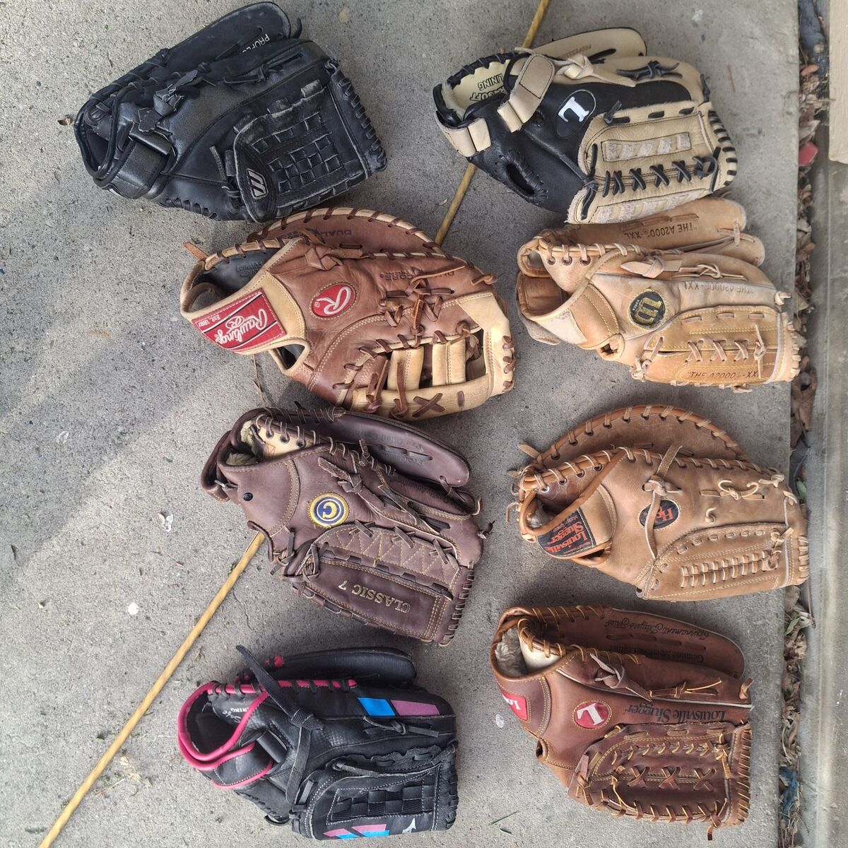 100s of mitts left right 13s 14s softball baseball
