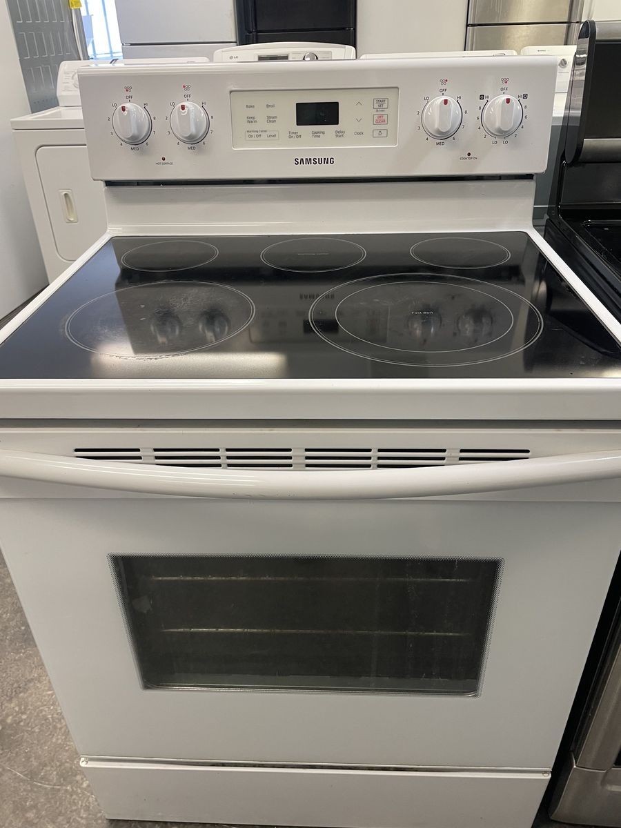 White Samsung Cooktop Stove For Sale!