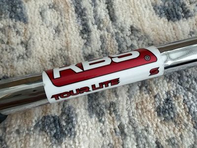KBS Tour Lite 4 iron shaft (stiff) + grip