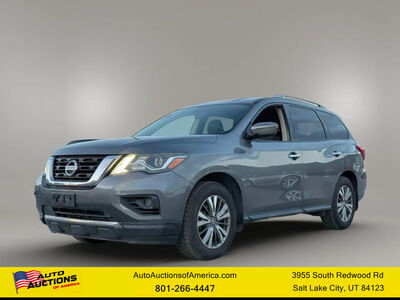 2018 Nissan Pathfinder S