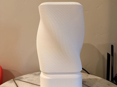 Unique Wavy White Table Lamp - Modern Home Decor Lighting