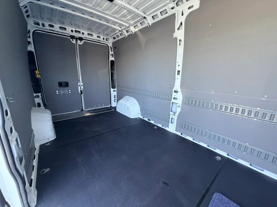 Main image 20