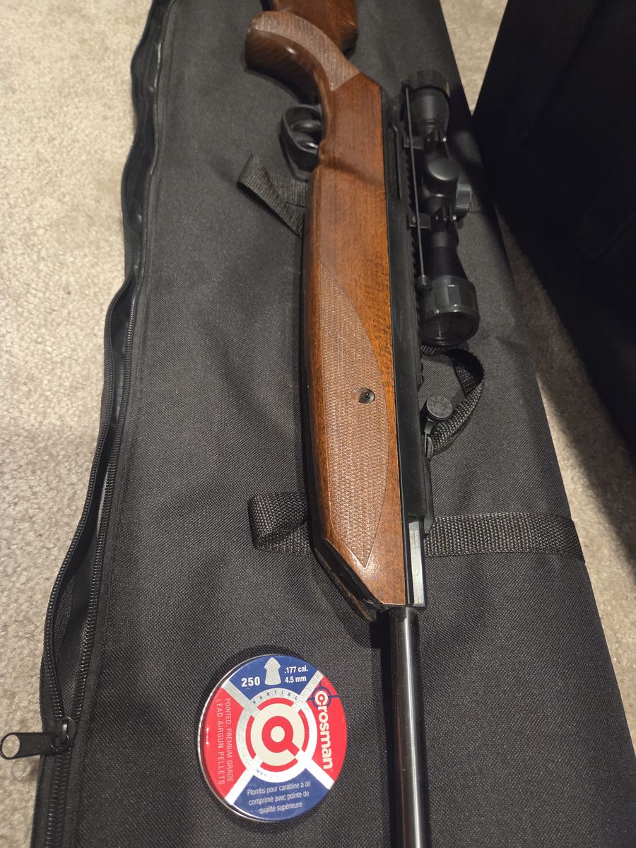 UMAREX Forge .177 Air Rifle with Scope