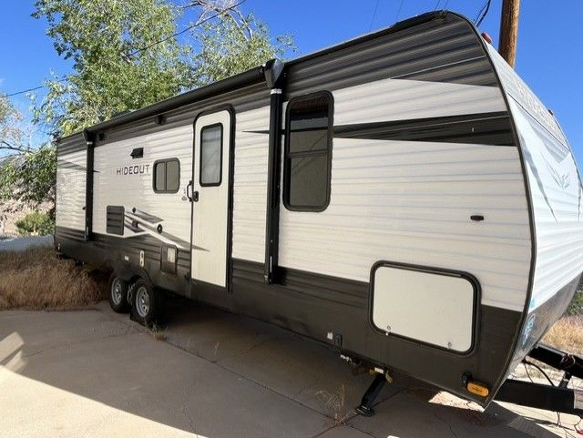 2021 Keystone Hideout 26BHWE